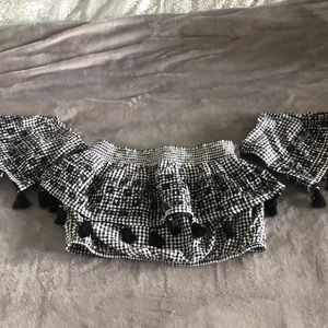 American eagle cropped ruffle top
